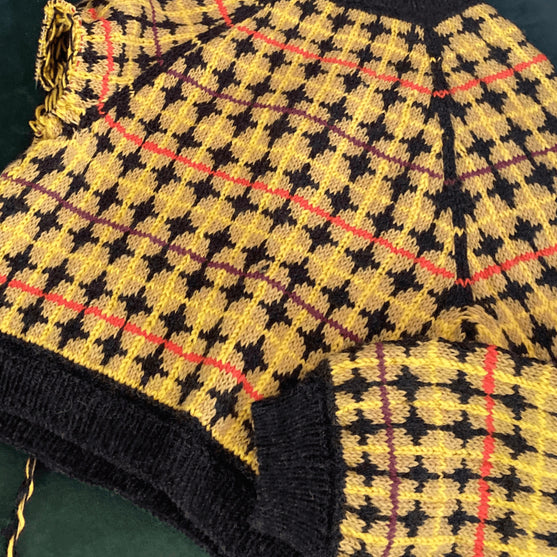 Seven Sisters - Trui
6