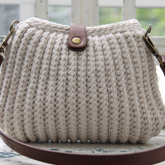 Rib Stitch Tas
5