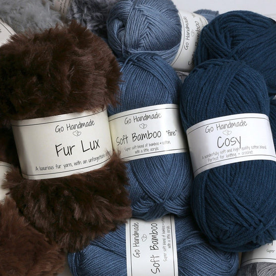 Gebreid Square Shrug
5