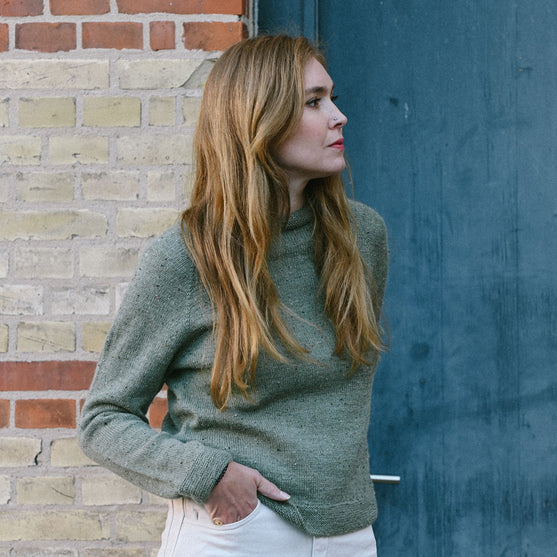 Mette Tweed - Topdown Trui
4
