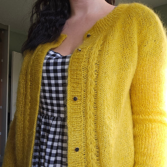 Feather - Vest
3