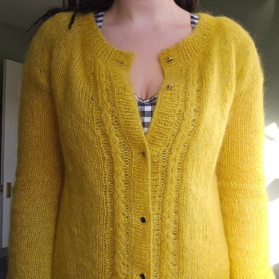 Feather - Vest
5