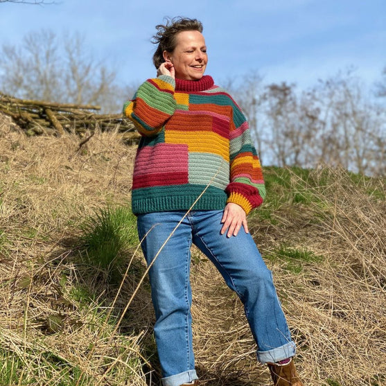 Colour Block - Sweater
3