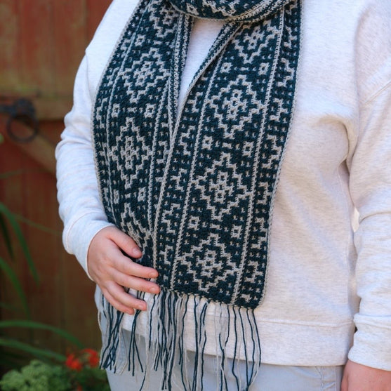 Ancient Ruin - Sjaal
5