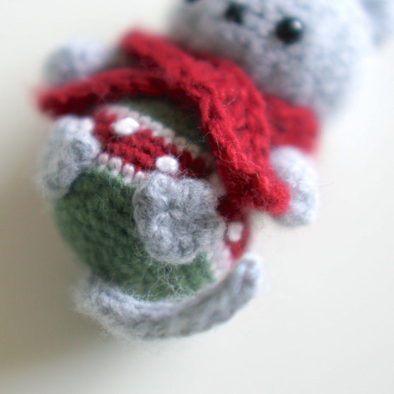 Christmas Kitty
6