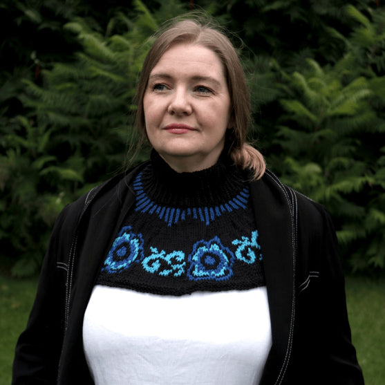 Spring Flora - Halswarmer
3