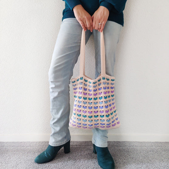 Hearts All Over - Tas
5