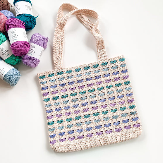 Hearts All Over - Tas
2