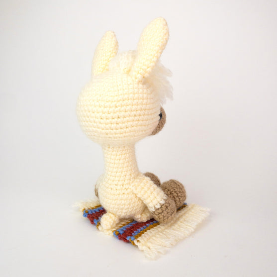 Lucy de Lama
2