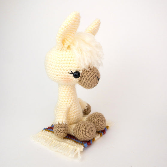 Lucy de Lama
4