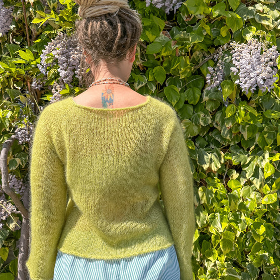 Summer Lotus - Trui
10