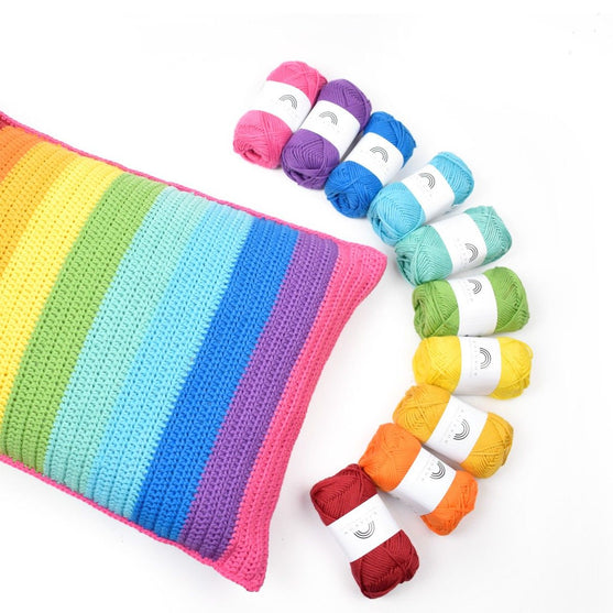 Rainbow Stripes Kussen
3