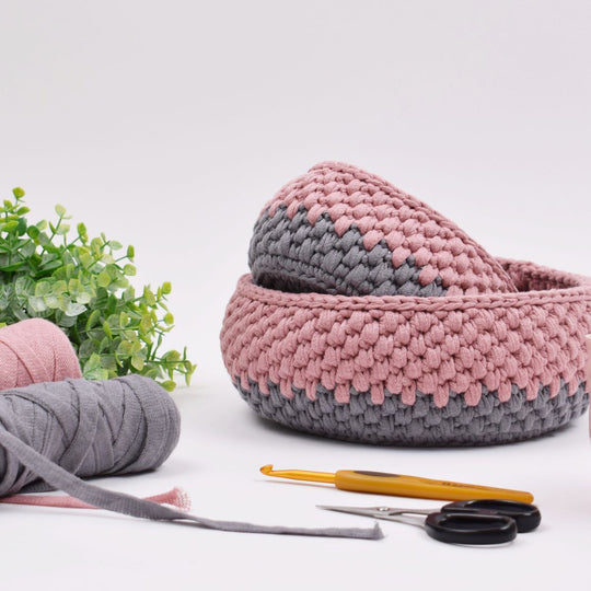 Gehaakt Ribbon-mandje