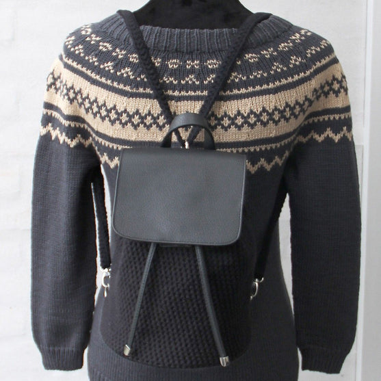 

Tas Flap met magnetische knoop - Black/Silver - Go Handmade
7