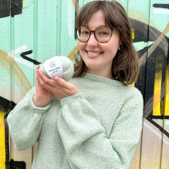 

Call Me Back - Trui
13