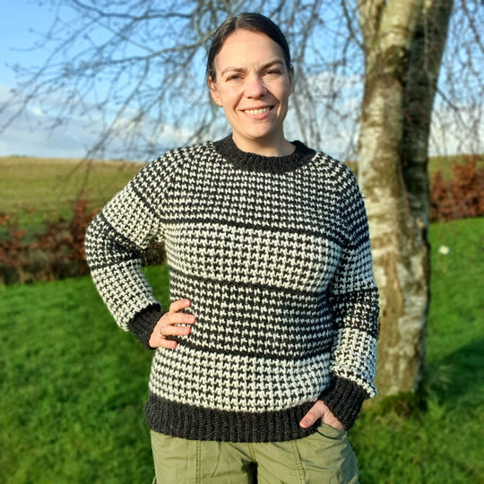 Houndstooth Harmony - Trui