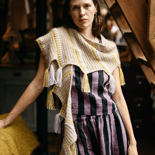 Calendula Shawl - Omslagdoek met Bobbels en Franje