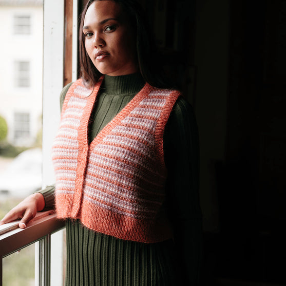 

Amelia - Kleurwerk Vest
1