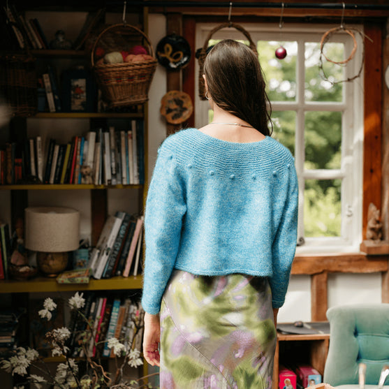 

Adorned Pullover - Trui met Ribbelsteek Pas
3