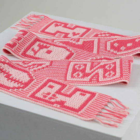 Hooked on You - Sjaal