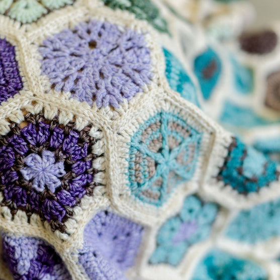 

Aura - Plaid - CAL
5