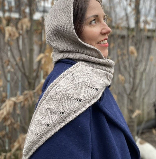 Windswept - Sjaal met muts