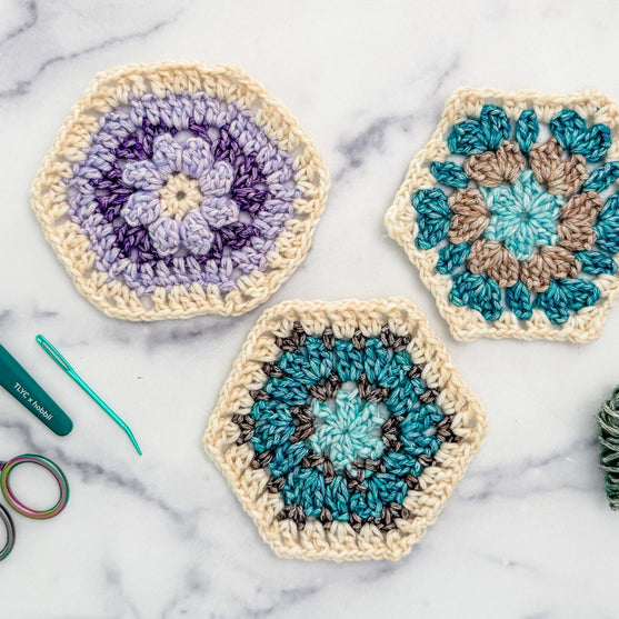 

Aura - Plaid - #FrostandBloomCAL
1