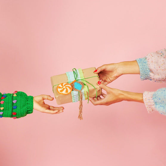 

Holiday - Kerstboomversiering
3