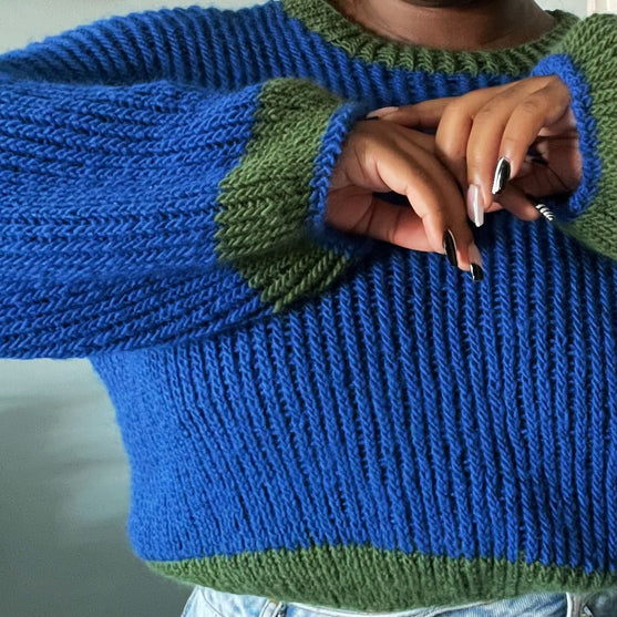 

Keep It Lowkey - Trui
4