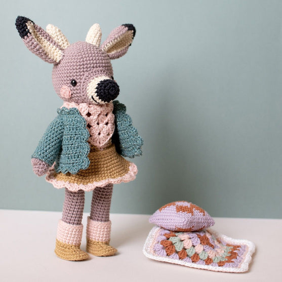 

2e adventszondag - Amigurumi - Aurora Deer
2