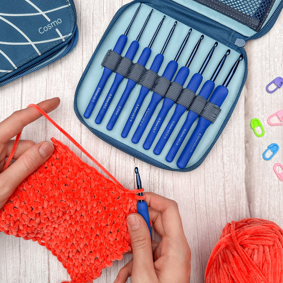 

Cosmo Haaknaaldenset - 9 maten - Indigo - Hobbii
9