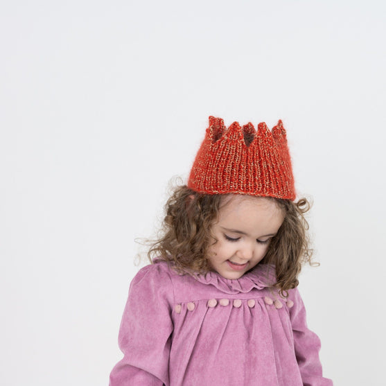 

Knitted Crown - Hoofdband
5