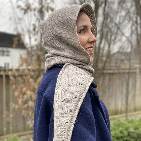 

Windswept - Sjaal met muts
2