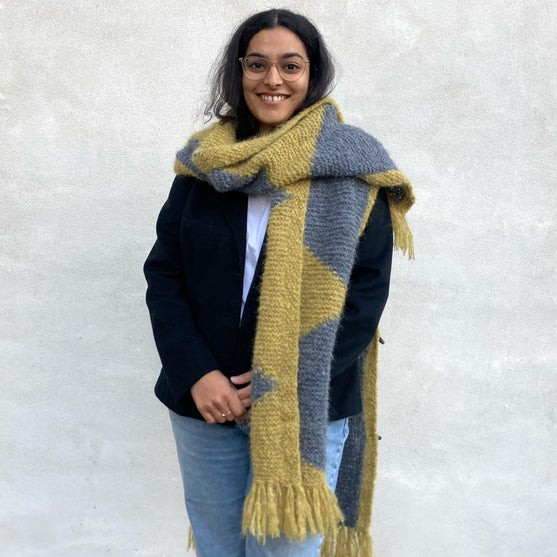 

Fringy - Omslagsjaal
2