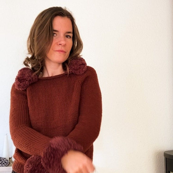 

Furry Friend - Trui
3