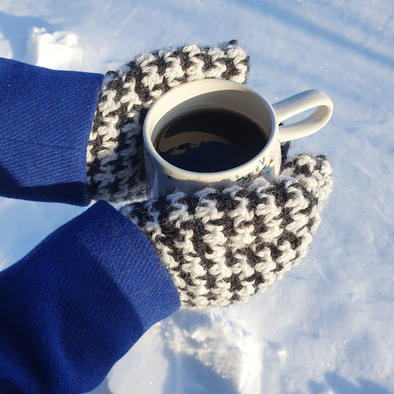 

Houndstooth Harmony - Wanten
3