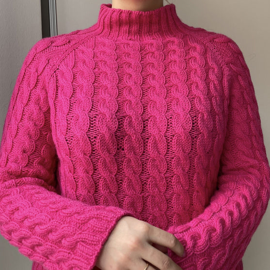 

Easy Cable Sweater - Trui
1