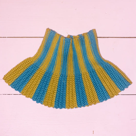 

Candy Stripes - Halswarmer
4