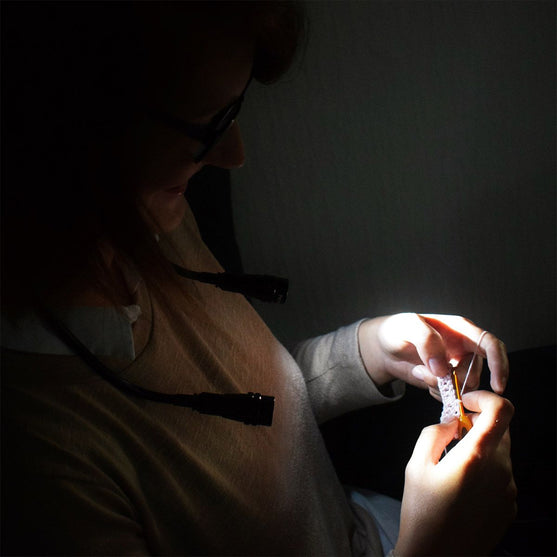 

Neklamp Deluxe - Zwart - Hobbii
8