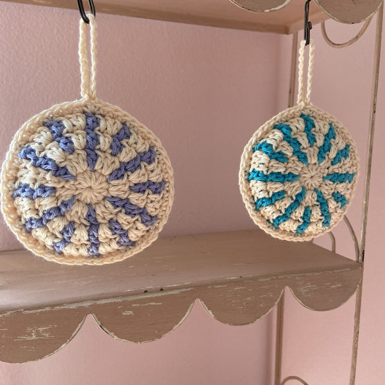 

Holiday - Kerstboomversiering
9